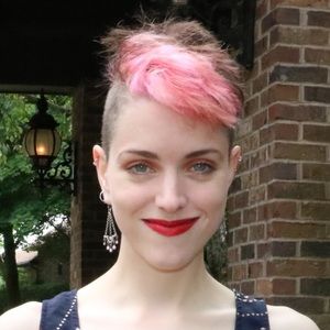 Meet your Posher, Tiffany